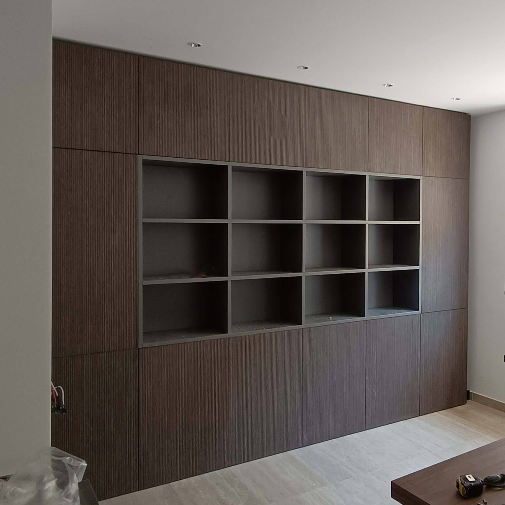 Armadio divisorio cannettato e laccato | Spezzano Albanese - Mercuri Design