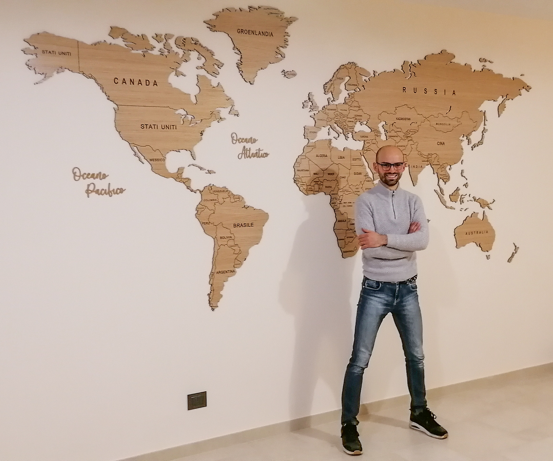 Planisfero in legno tagliato a laser — Mercuri Design Ruvo di Puglia